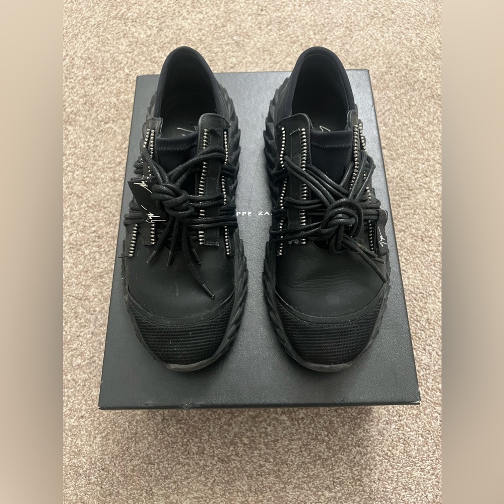 Giuseppe Zanotti sneakers